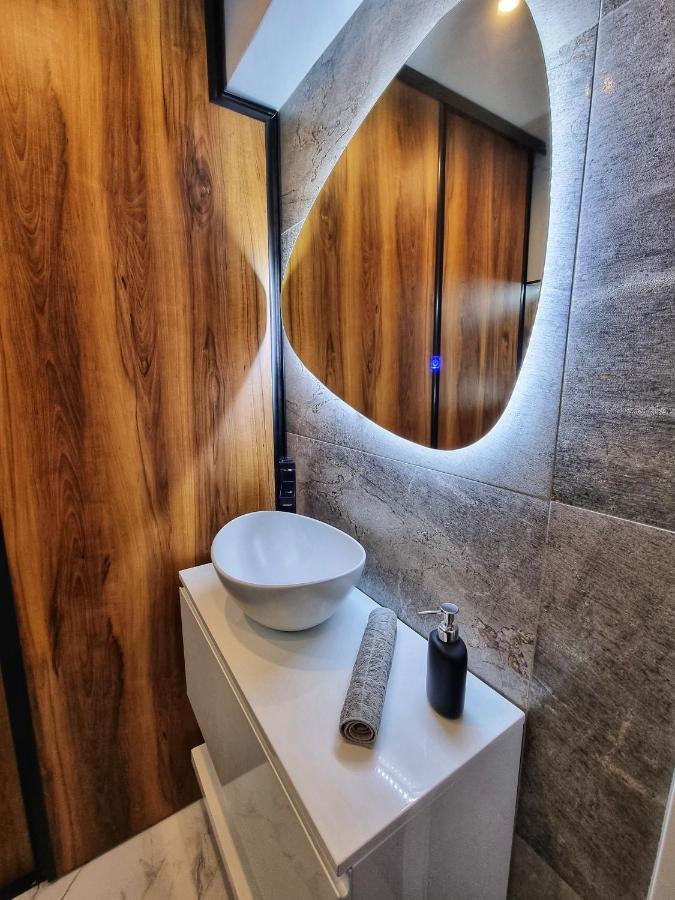 Eclipsei Aparthotel Popesti-Leordeni Extérieur photo